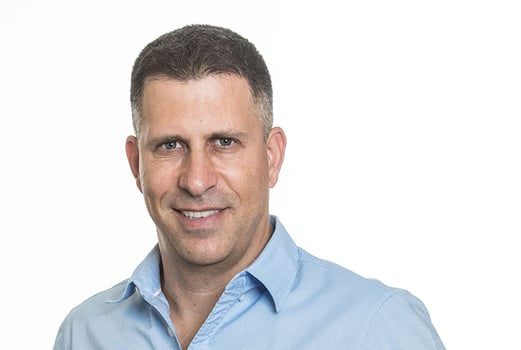 עומר דגני, צילום: עודד קרני